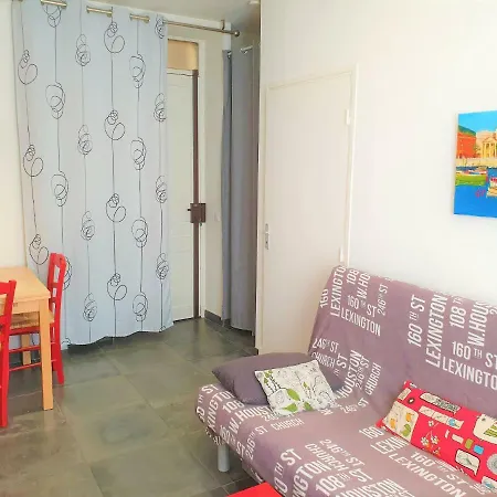 Le 43 Port Daire Nice